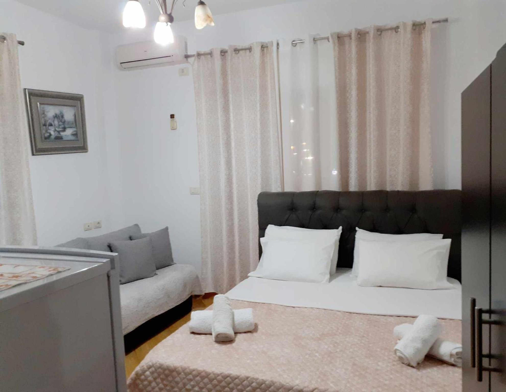 Vila Shuka Ksamil Sarandë Exterior foto