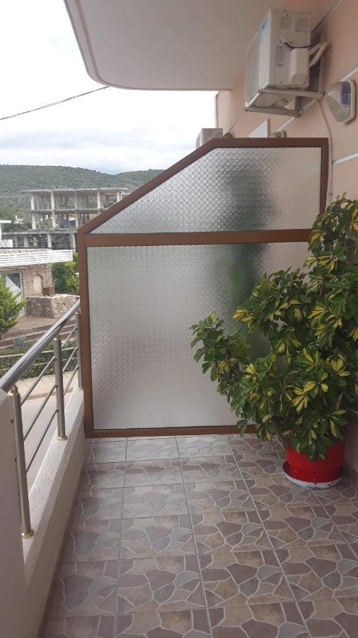 Vila Shuka Ksamil Sarandë Exterior foto